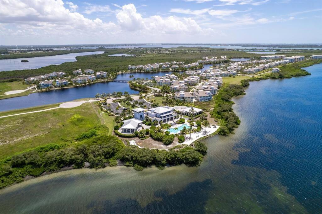 Seas The Day By Coastal Chic Vacations Lejlighed Bradenton Eksteriør billede